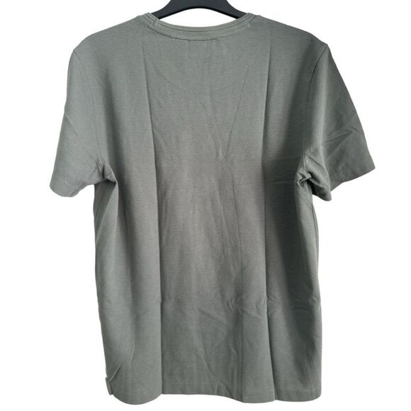 Boss  - Picture 2 of 3